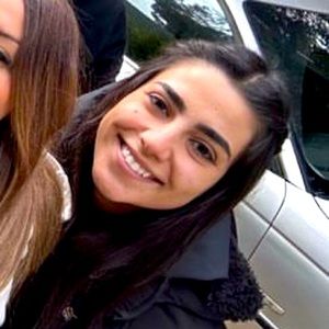 Meet your Posher, Laila